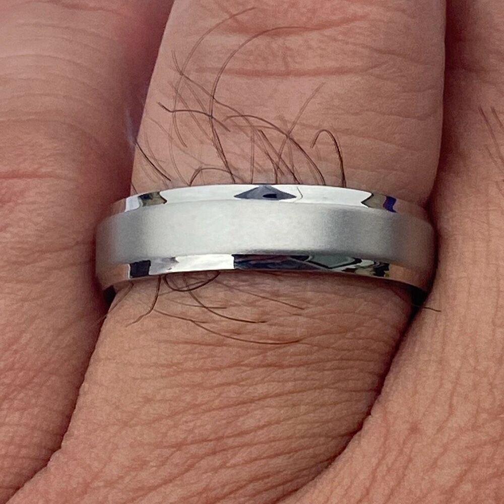 Men’s Stainless Steel Ring Size 10 Silver Tone Matte & Polished Band